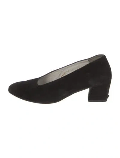 Pre-owned Robert Clergerie Suede Pumps In Black
