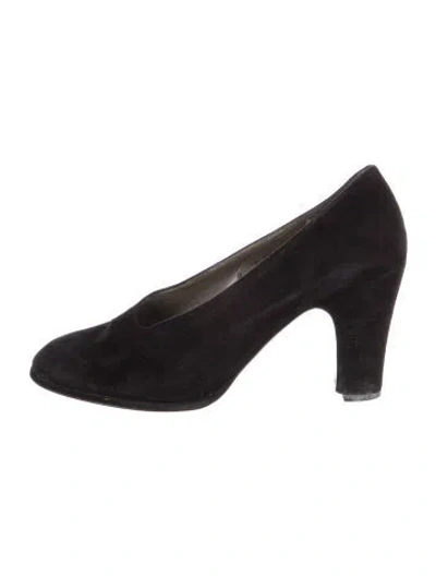 Pre-owned Robert Clergerie Suede Pumps In Black