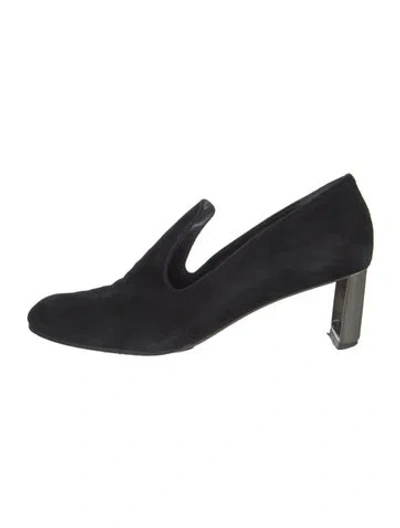 Pre-owned Robert Clergerie Suede Pumps In Black