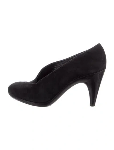 Pre-owned Robert Clergerie Suede Pumps In Black