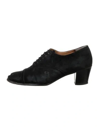 Pre-owned Robert Clergerie Suede Pumps In Black