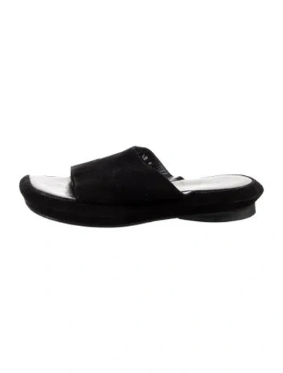Pre-owned Robert Clergerie Suede Slides In Black