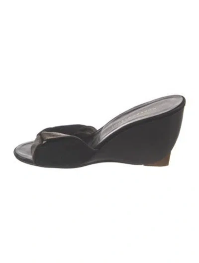 Pre-owned Robert Clergerie Suede Slides In Black