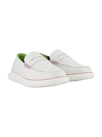Robert Graham Fischer Loafer In White