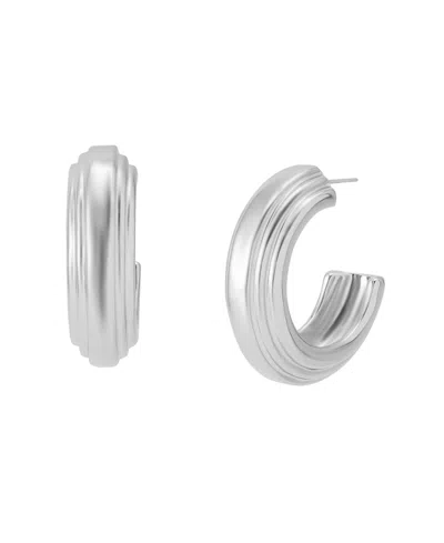 Robert Lee Morris Soho Ribbed Hoop Earrings In Metallic