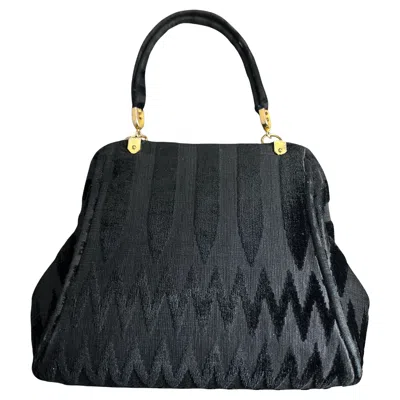 Pre-owned Roberta Di Camerino An Elegant 1970s Black Velvet Hand Bag By