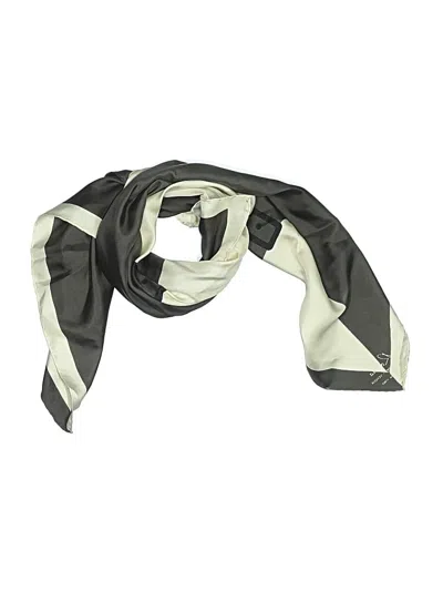 Pre-owned Roberta Di Camerino Scarf In Gray