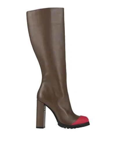 Roberta Di Camerino Woman Boot Brown Size 7 Leather
