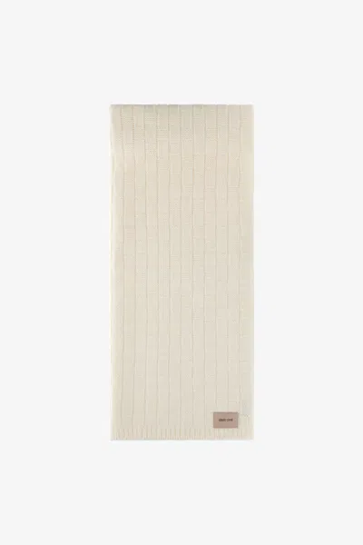 Roberto Cavalli Alpaca Blend Scarf With Branded Tag In White