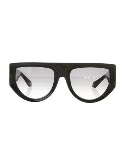 Pre-owned Roberto Cavalli Cat-eye Gradient Sunglasses In Black