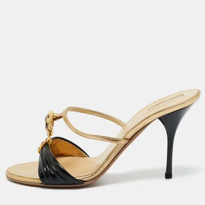 Pre-owned Roberto Cavalli Gold/black Leather And Patent Embellished Brooch Slide Sandals Size 39
