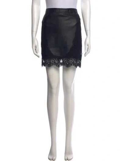 Pre-owned Roberto Cavalli Scalloped Accent Mini Skirt In Black