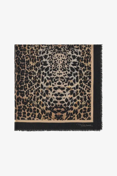 Roberto Cavalli Shawl With Queen Of Sicily Print