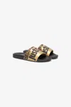 ROBERTO CAVALLI SLIPPER MIT SCHRIFTZUG UND GOLDFARBENEM QUERRIEMEN