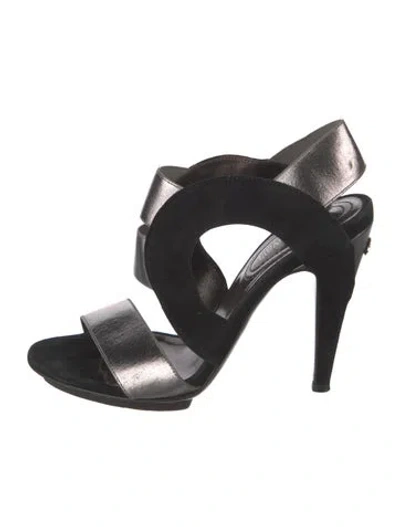 Pre-owned Roberto Cavalli Suede Pumps In Black