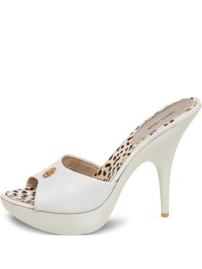 Pre-owned Roberto Cavalli Vintage  135mm Leather Sandals In White