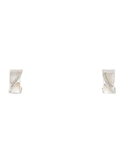 Pre-owned Roberto Coin 18k Mother Of Pearl & Diamond Earclip Earrings In White