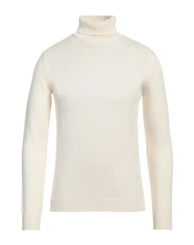 Roberto Collina Man Turtleneck Cream Size 36 Merino Wool In White