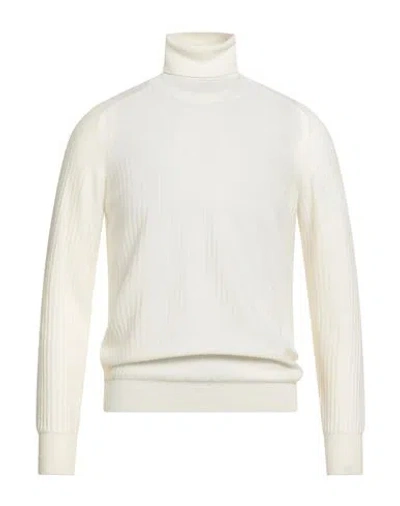 Roberto Collina Man Turtleneck Ivory Size 40 Wool