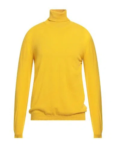 Roberto Collina Man Turtleneck Yellow Size 42 Cashmere