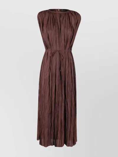 Roberto Collina Sleeveless Round Neck Pleated Belted Dress In Brown