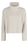 Roberto Collina Turtleneck Sweater With Wide Rib And Contrasting Stitching In Neutral