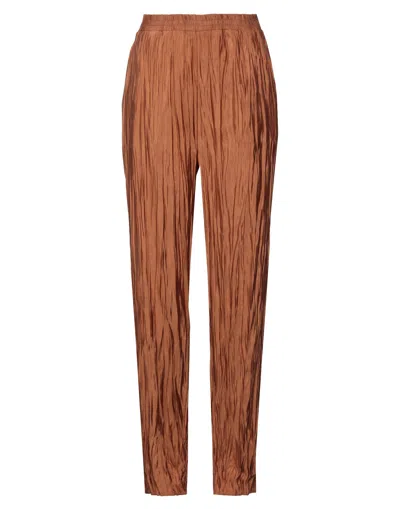 Roberto Collina Pants In Brown