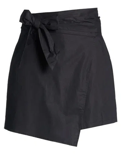 Roberto Collina Woman Shorts & Bermuda Shorts Black Size S Cotton