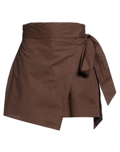 Roberto Collina Woman Shorts & Bermuda Shorts Brown Size S Cotton