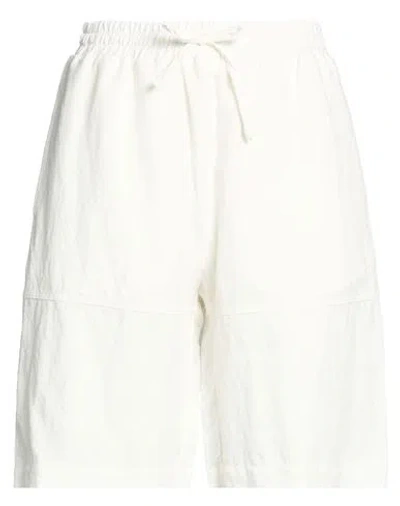 Roberto Collina Woman Shorts & Bermuda Shorts Cream Size Xs Viscose, Linen In White