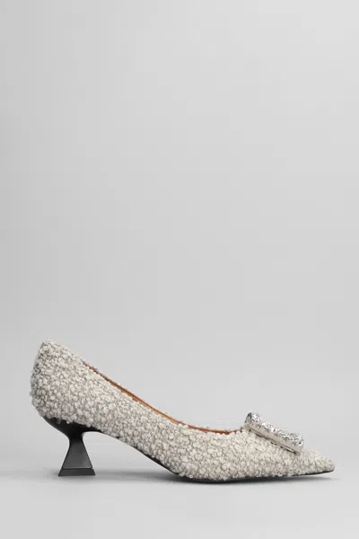 Roberto Festa Evilly Pumps In Beige Wool