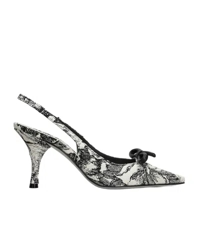 Roberto Festa Marigold Pumps In White Fabric In Black