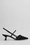 Roberto Festa Mirelle Pumps In Black Leather And Fabric In Black