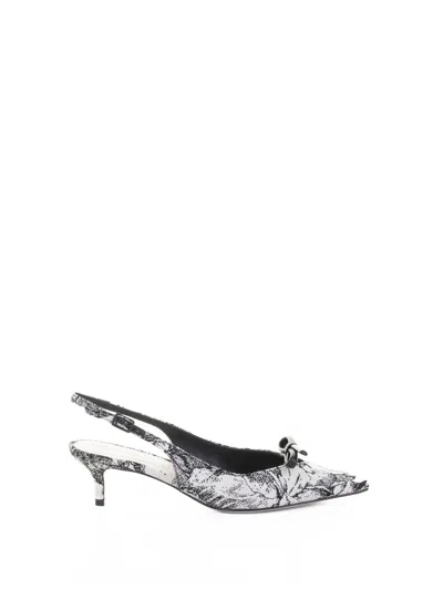 ROBERTO FESTA ROBERTO FESTA POINTED-TOE SLINGBACK PUMPS IN JACQUARD FABRIC