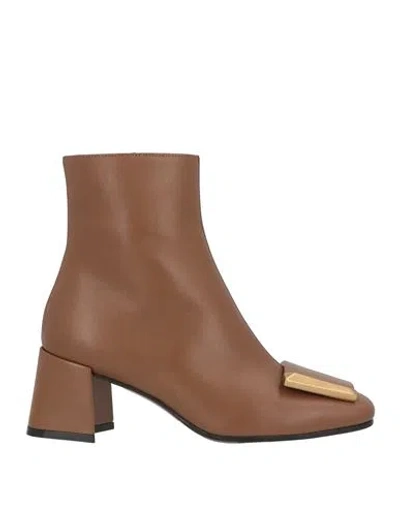 Roberto Festa Woman Ankle Boots Tan Size 5 Lambskin In Brown