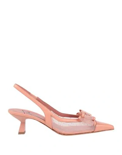 Roberto Festa Woman Pumps Antique Rose Size 8 Leather, Textile Fibers In Pink
