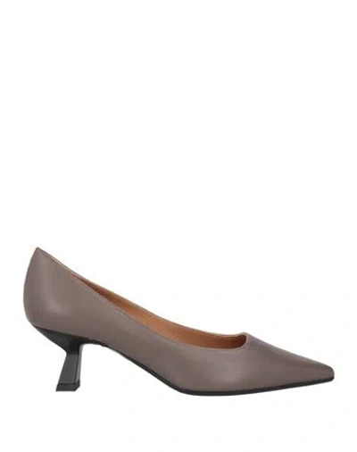 Roberto Festa Woman Pumps Taupe Size 6 Leather In Gray