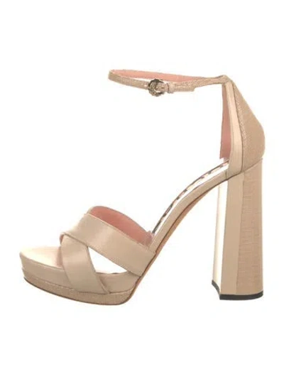 Pre-owned Rochas Embossed Leather D'orsay Pumps In Neutral