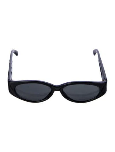 Pre-owned Rochas Oversize Tinted Sunglasses In Black