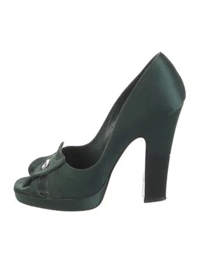 Pre-owned Rochas Satin Cutout Accent Pumps In Green