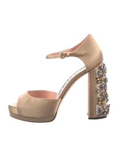 Pre-owned Rochas Satin Patterned Sandals In Gold