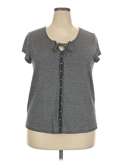 Pre-owned Rock&republic Short Sleeve Top Gray Keyhole Neckline Tops