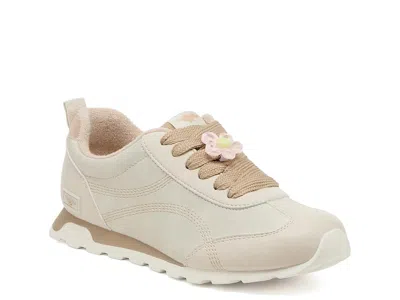 Rocket Dog Rebel Sneaker In Off White