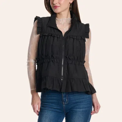 Rockin' C Women's Black Ruffle Zip Vest