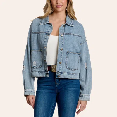 Rockin' C Women's Medium Wash Loose Fit Denim Shacket In Blue