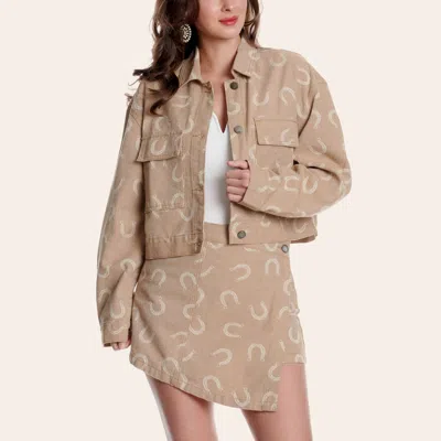 Rockin' C Women's Tan & Cream Horseshoe Print Denim Jacket In Brown