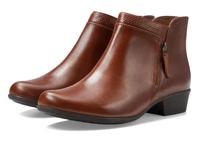 Rockport Carly Bootie In Brown