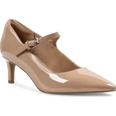 Rockport Total Motion Chase Pump In Brown