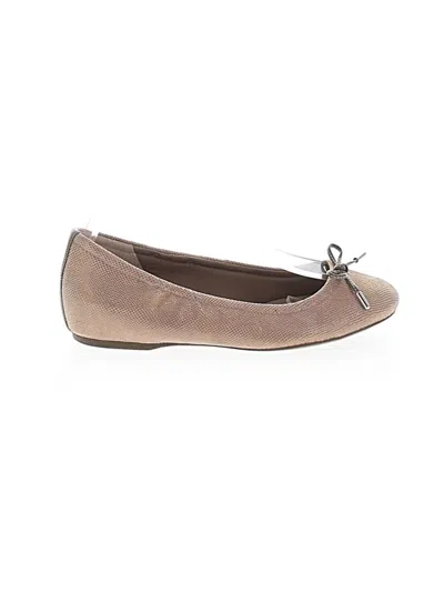 Pre-owned Rockport Flats In Brown