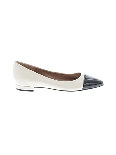 Pre-owned Rockport Flats In Ivory